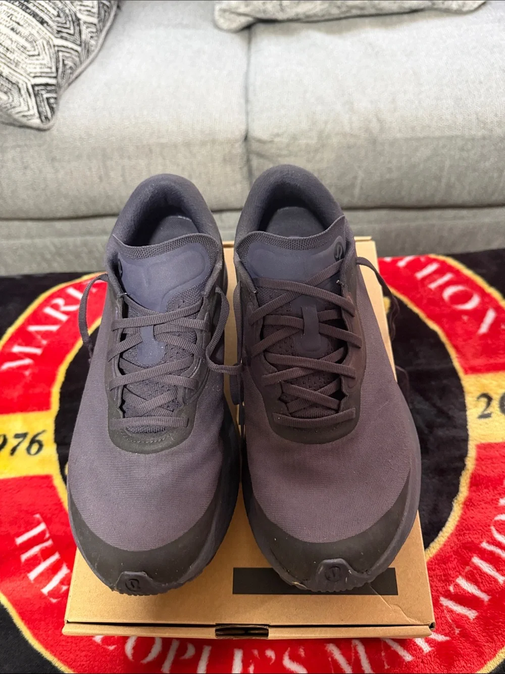 Split Shift Running Shoes - Men’s 9.5